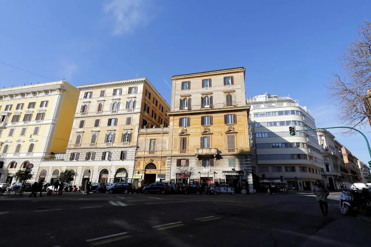 La Flavia Design City Suites Rome By Halldis