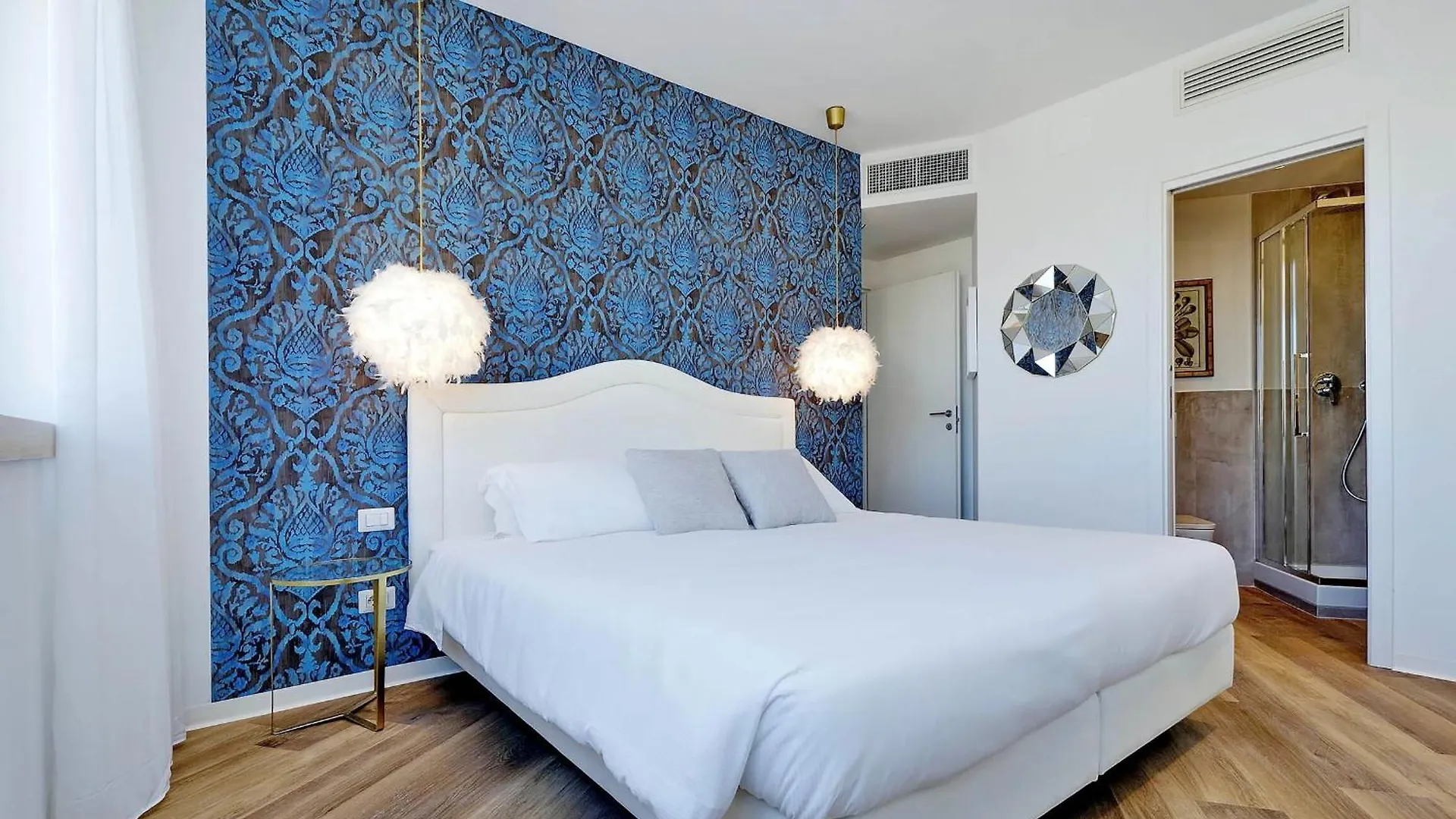 La Flavia Design City Suites Rome By Halldis